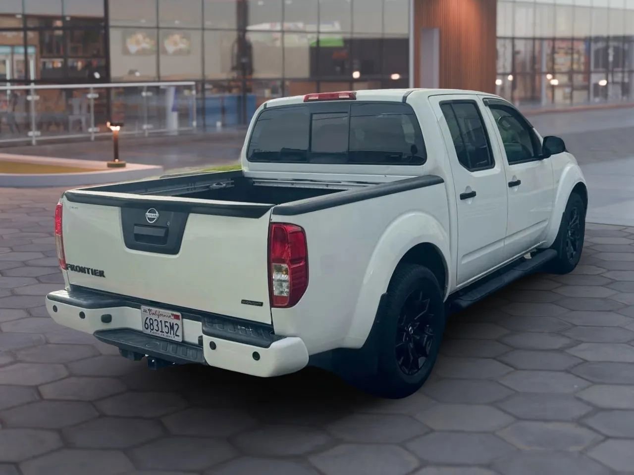 Used 2018 Nissan Frontier SV w/ Value Truck Package image 7