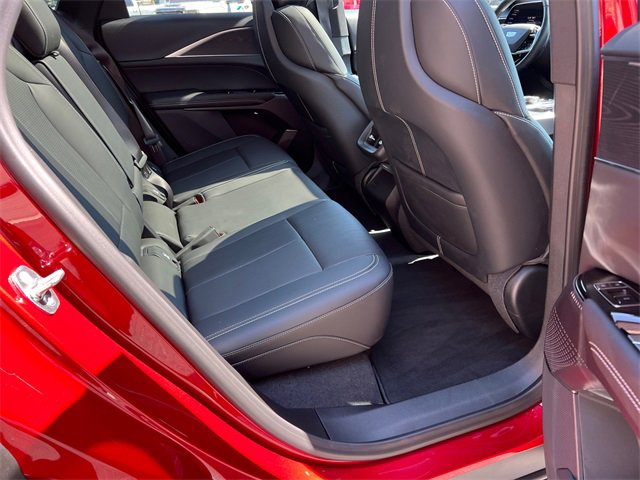 Used 2025 Cadillac Lyriq Sport image 15