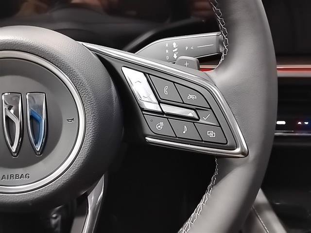 New 2025 Buick Envision Avenir image 18