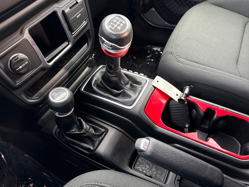 Used 2021 Jeep Wrangler Sport image 30