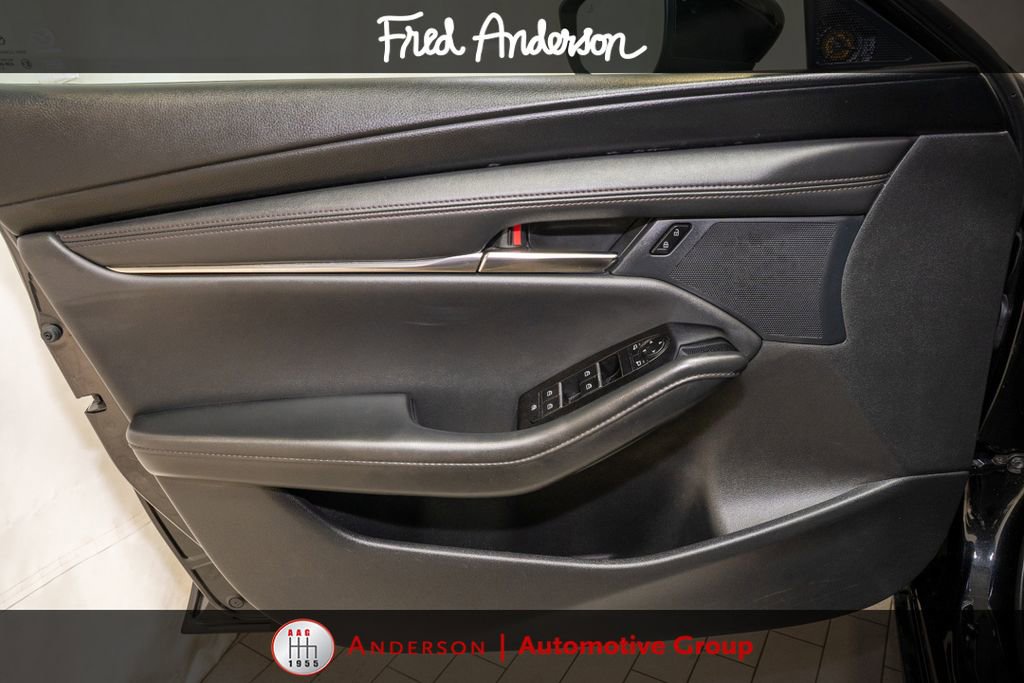 Used 2024 MAZDA MAZDA3 s FWD image 11