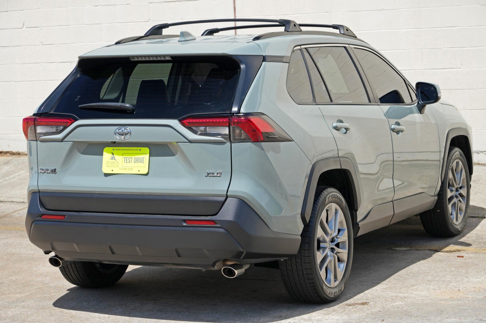 Used 2023 Toyota RAV4 XLE Premium FWD image 50