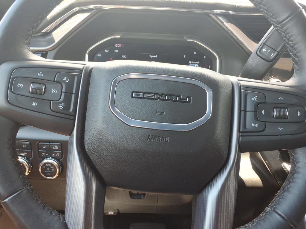 Used 2025 GMC Sierra 2500 Denali Ultimate AWD/4WD image 27