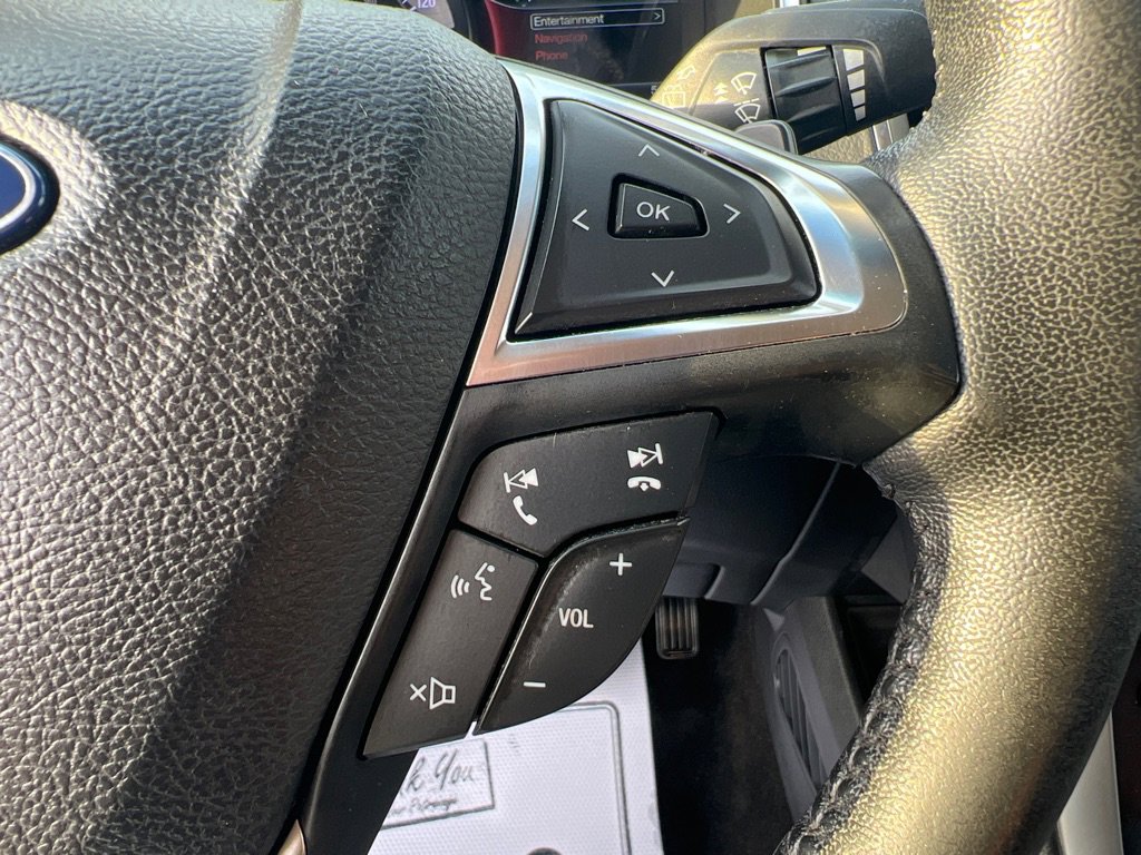 Used 2018 Ford Edge Titanium w/ Technology Package image 37