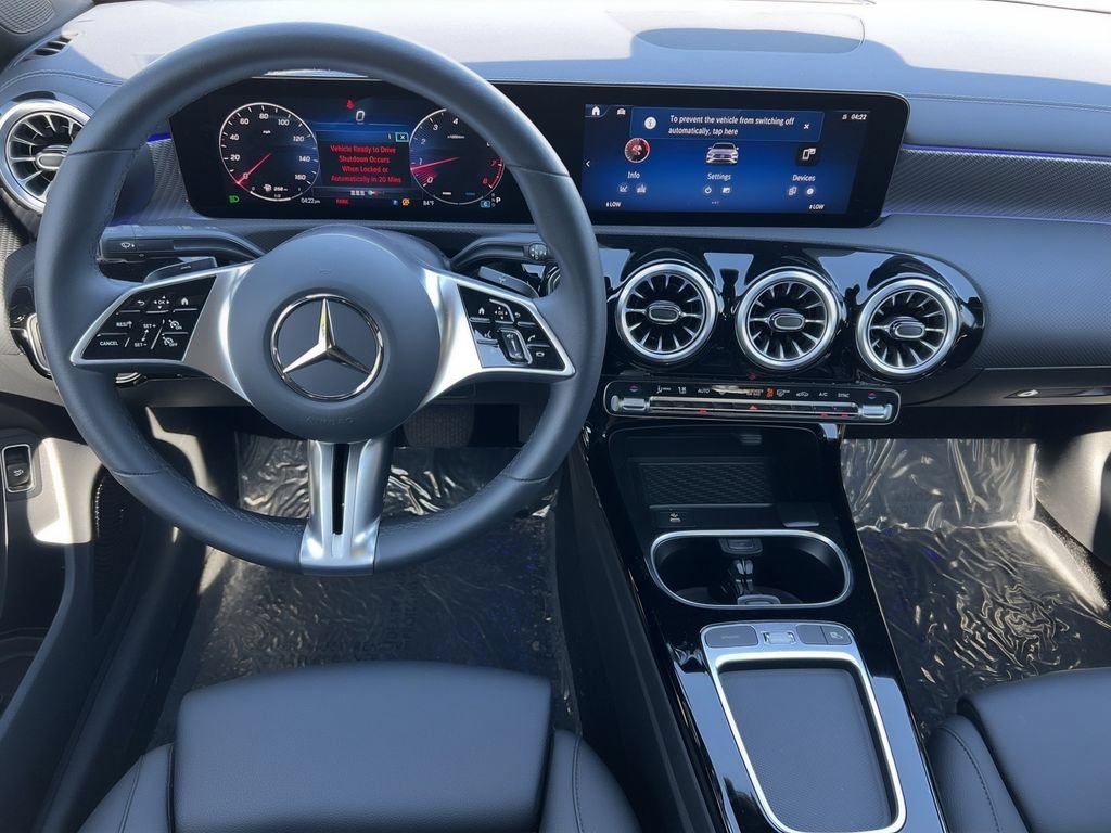 New 2025 Mercedes-Benz CLA 250 4MATIC image 5