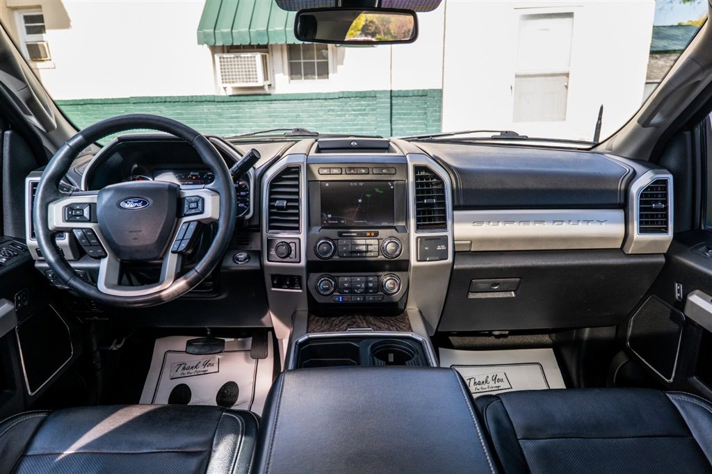 Used 2019 Ford F350 Lariat w/ Lariat Ultimate Package AWD/4WD image 30