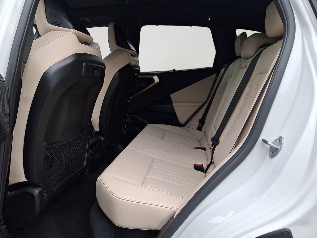 Certified 2025 BMW X3 xDrive30 w/ Premium Package AWD/4WD image 8