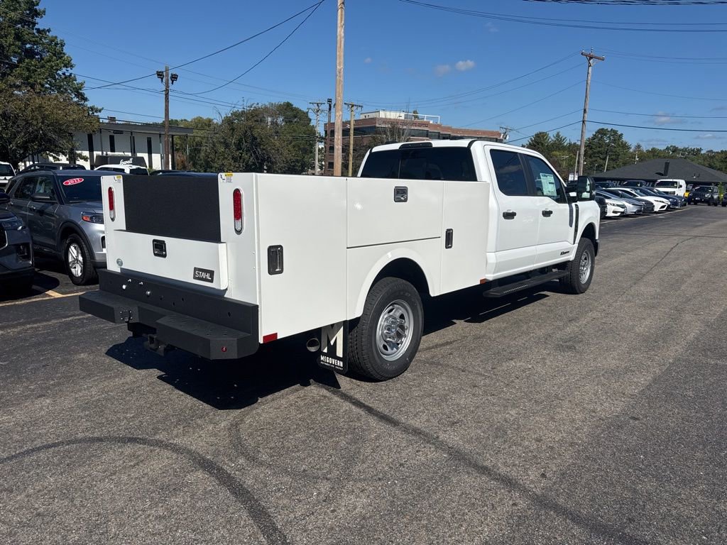 New 2025 Ford F350 XL w/ XL Chrome Package image 5