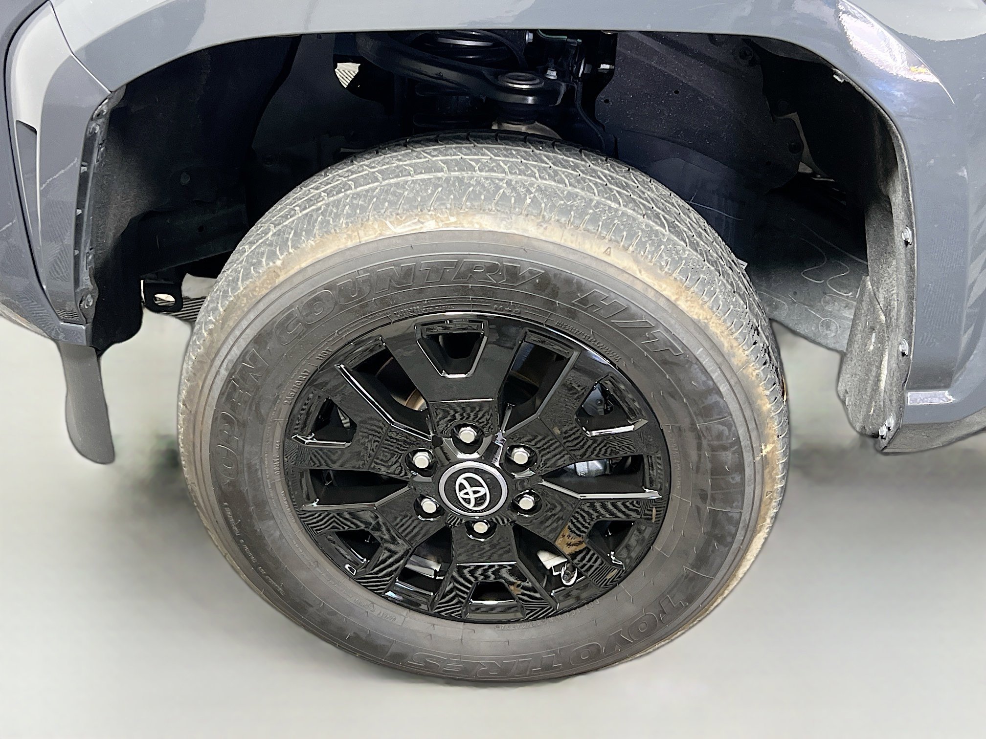 Used 2025 Toyota Tacoma SR w/ SR Upgrade Package image 13