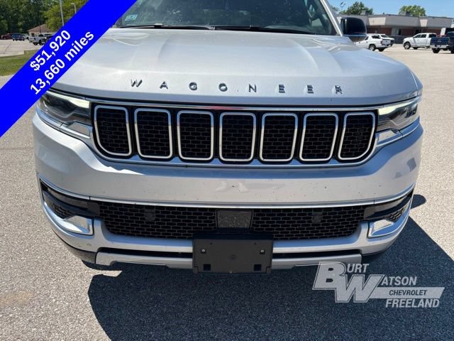 Used 2025 Jeep Wagoneer L Series II w/ 8-pass Seating Package AWD/4WD image 9