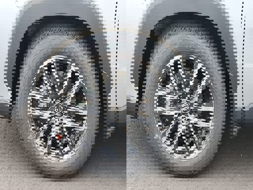 New 2026 Toyota Corolla Cross XLE image 5