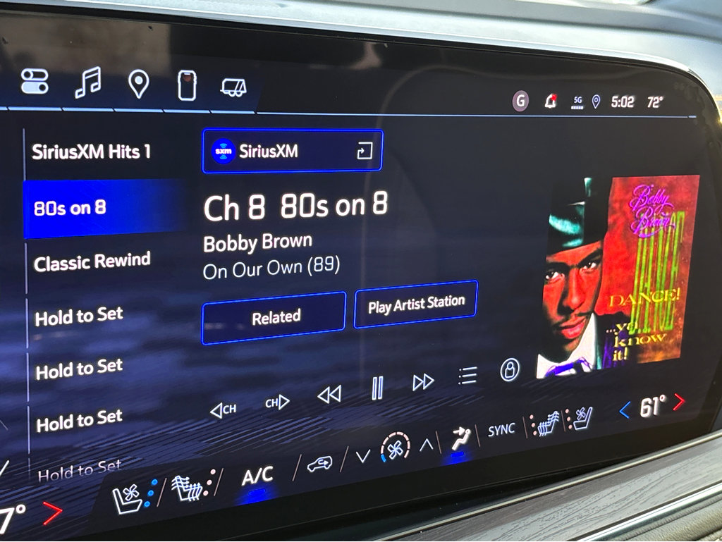 New 2025 Chevrolet Suburban Premier image 6