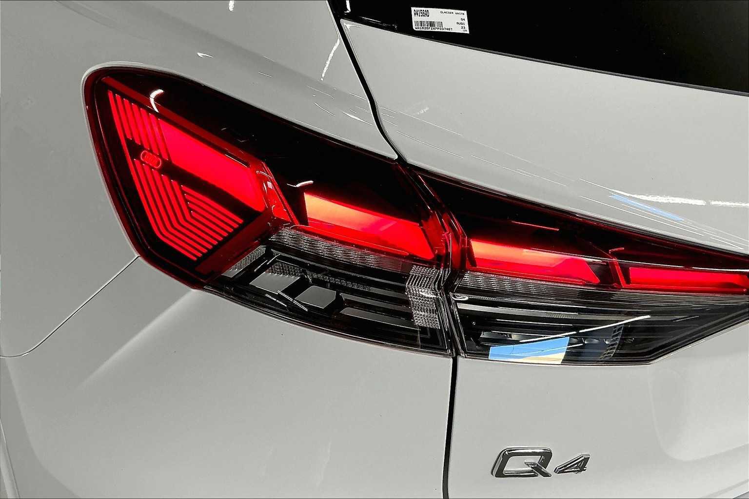 Used 2023 Audi Q4 e-tron Prestige w/ 20" Wheel Package image 31