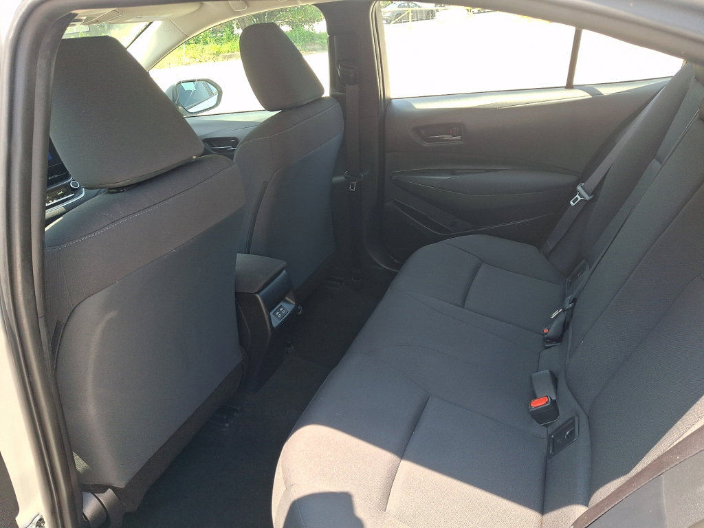 Used 2024 Toyota Corolla LE FWD image 19