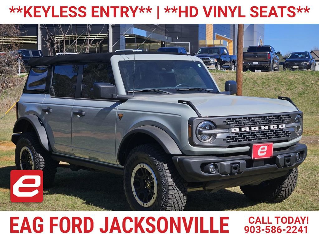Used 2023 Ford Bronco Badlands w/ Sasquatch Package image 1