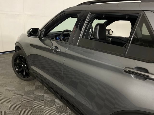 Used 2022 Ford Explorer ST w/ Equipment Group 401A AWD/4WD image 42