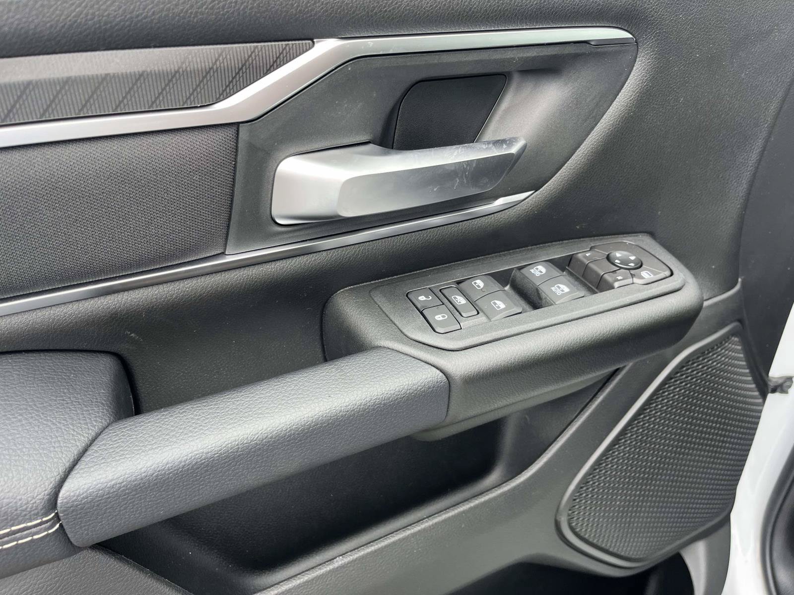 New 2026 RAM 1500 Big Horn AWD/4WD image 18