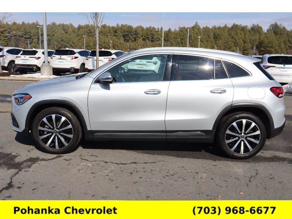 Used 2021 Mercedes-Benz GLA 250 4MATIC image 4