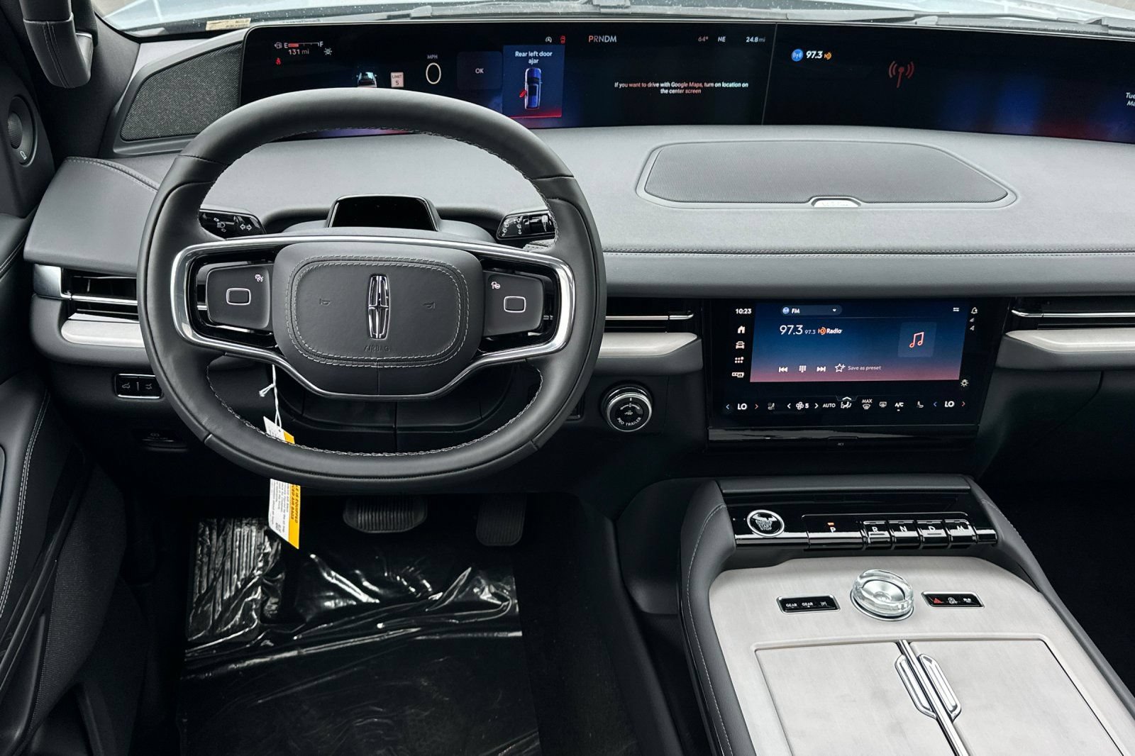 New 2026 Lincoln Navigator Reserve w/ Jet Appearance Package AWD/4WD image 13