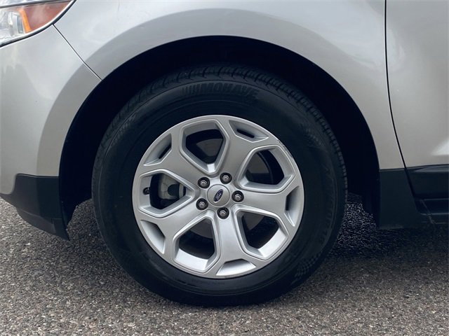Used 2013 Ford Edge SE image 30