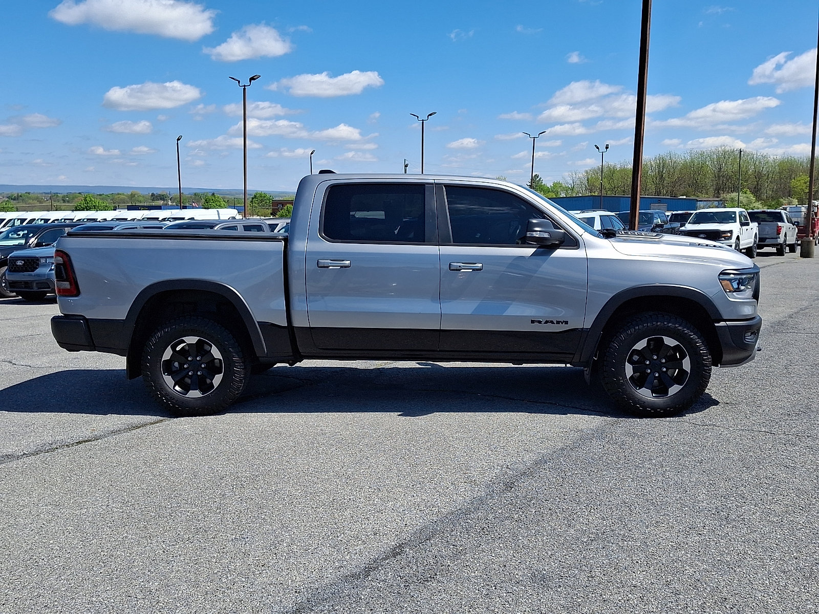 Used 2019 RAM 1500 Rebel w/ Rebel Level 2 Equipment Group AWD/4WD image 7
