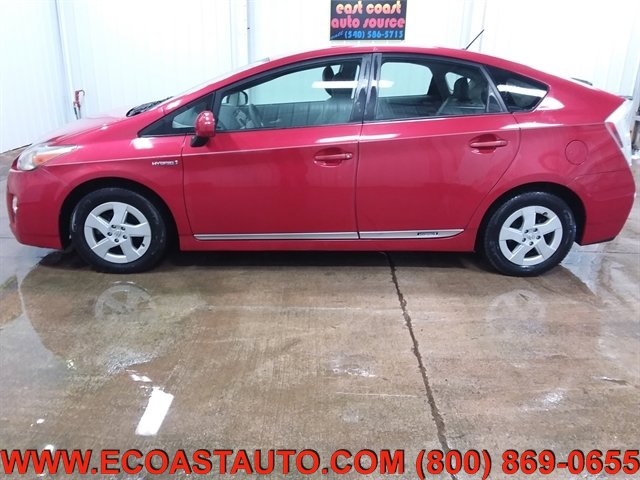 Used 2011 Toyota Prius Three w/ Navigation Pkg FWD image 5