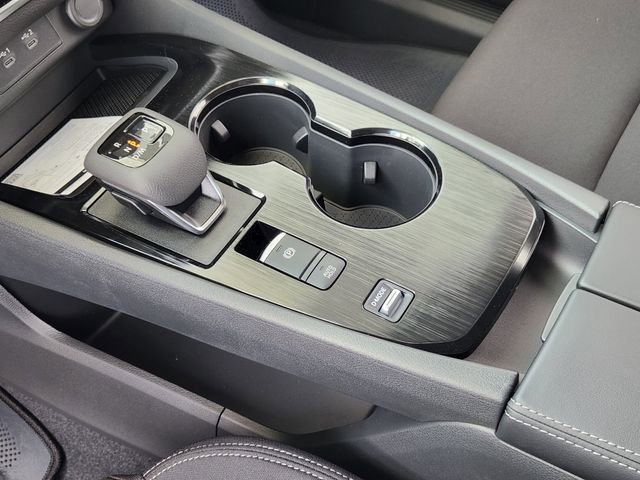 New 2025 Nissan Rogue S image 18