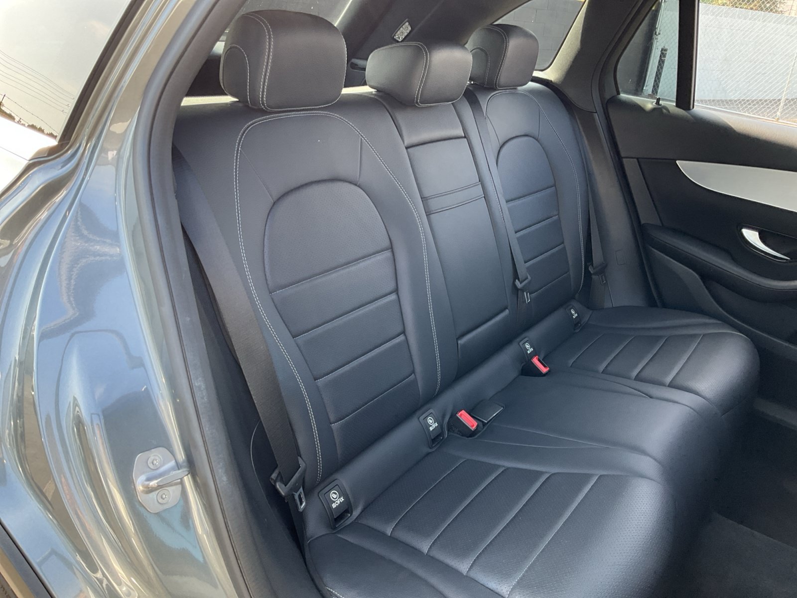 Used 2019 Mercedes-Benz GLC 350e 4MATIC image 20