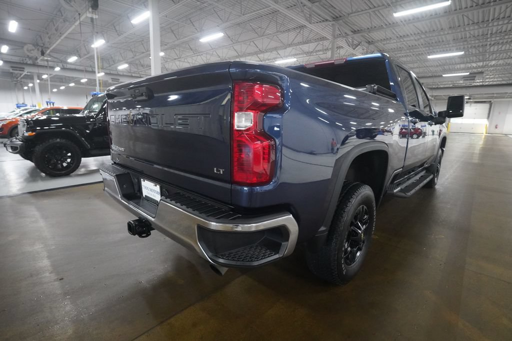 Used 2022 Chevrolet Silverado 2500 LT w/ Convenience Package AWD/4WD image 8