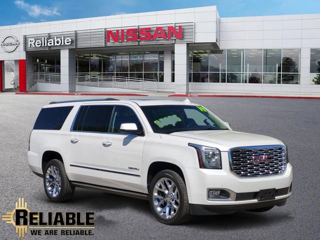 Used 2019 GMC Yukon XL Denali w/ Denali Ultimate Package AWD/4WD image 1