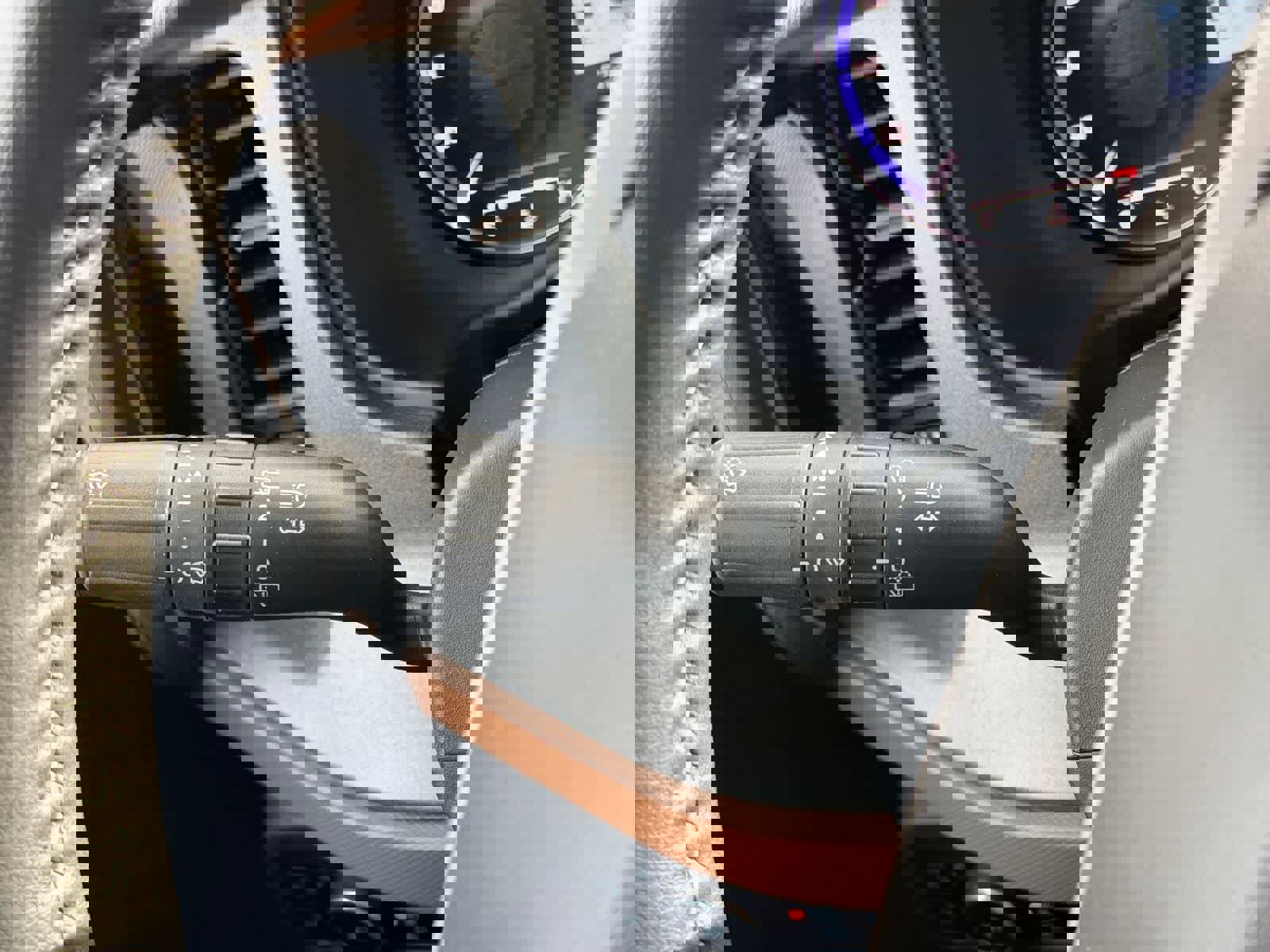 Used 2024 Ford Bronco Outer Banks image 25