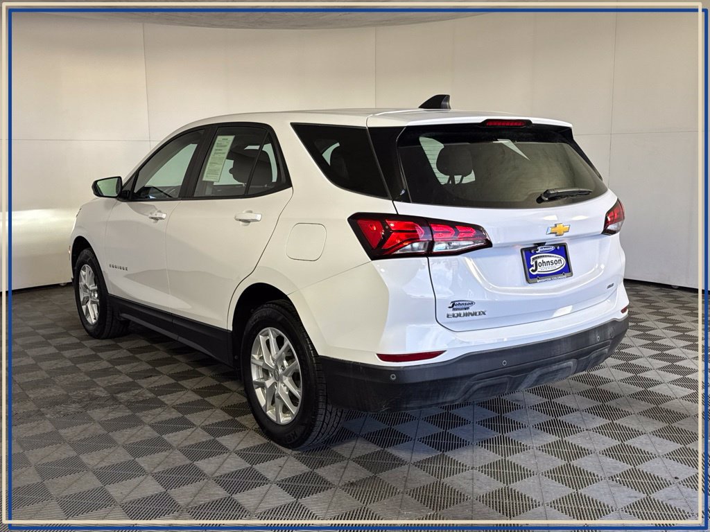 Certified 2024 Chevrolet Equinox LS AWD/4WD image 12
