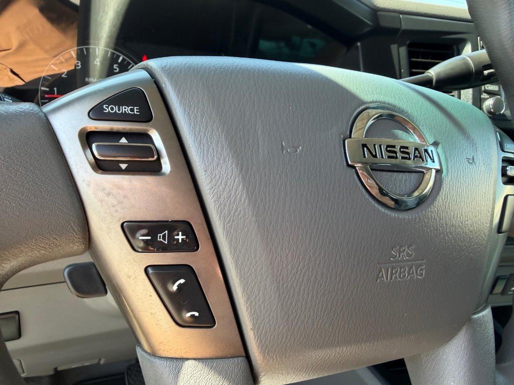Used 2015 Nissan NV 3500 SV w/ Technology Package RWD image 33