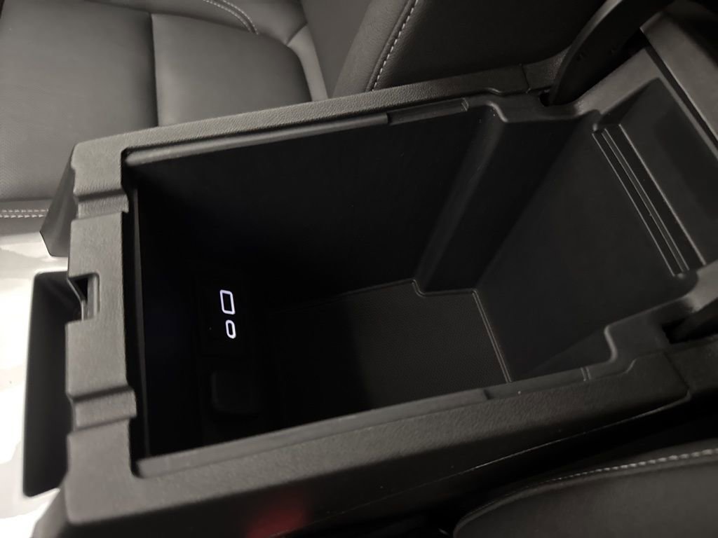 Used 2024 Chevrolet Blazer LT w/ Sound & Technology Package image 46