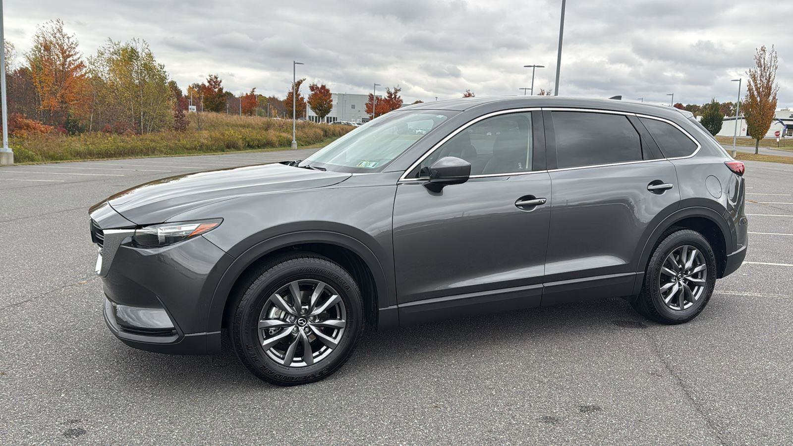 Used 2023 MAZDA CX-9 Touring image 13