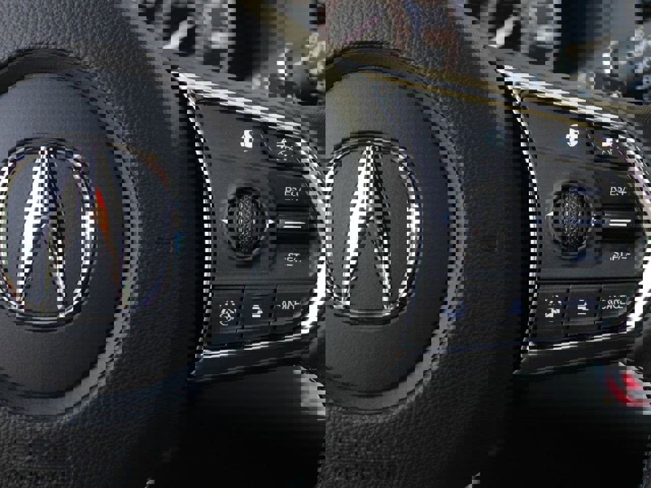 Used 2025 Acura RDX SH-AWD image 33