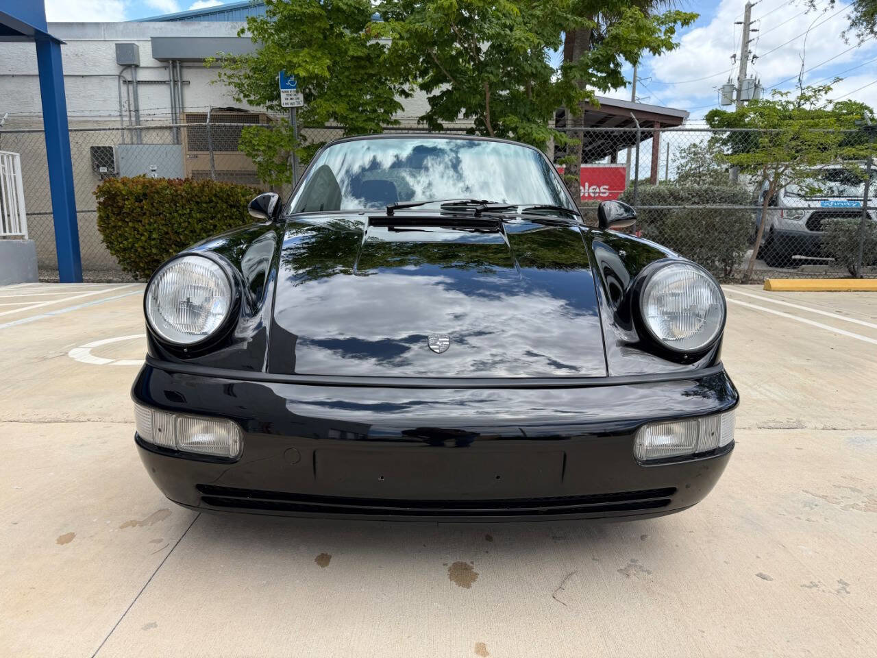 Used 1993 Porsche 911 Carrera image 3