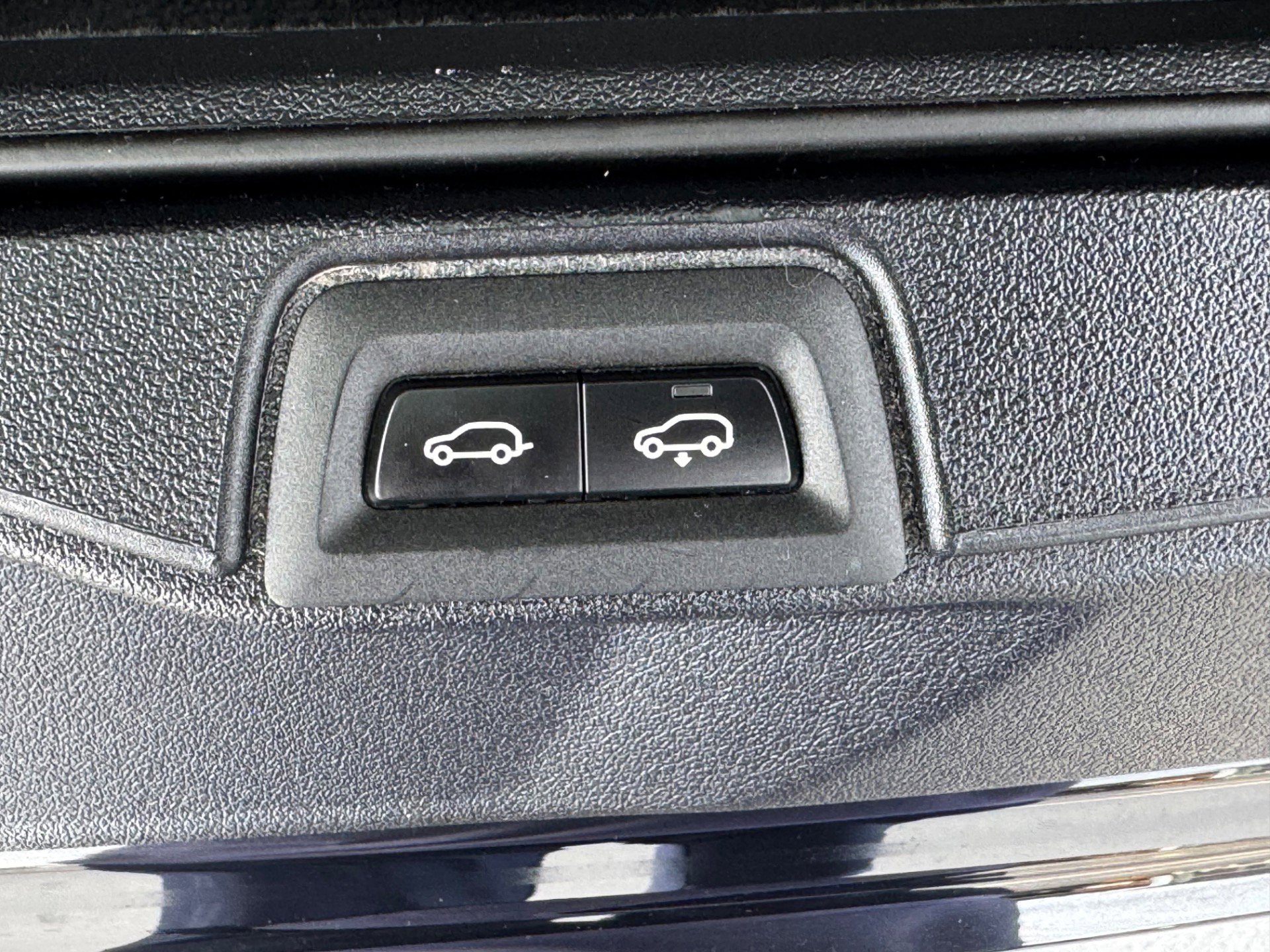 Used 2023 BMW X7 xDrive40i image 14