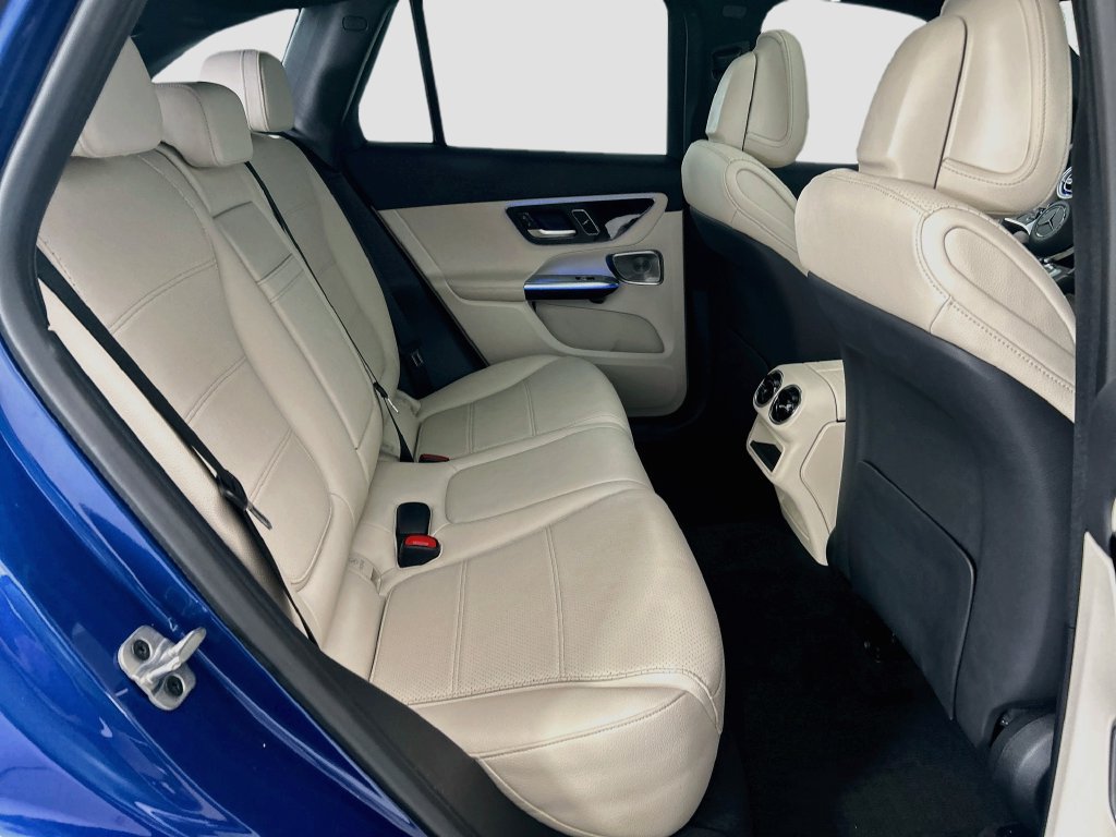 Certified 2026 Mercedes-Benz GLC 300 image 21