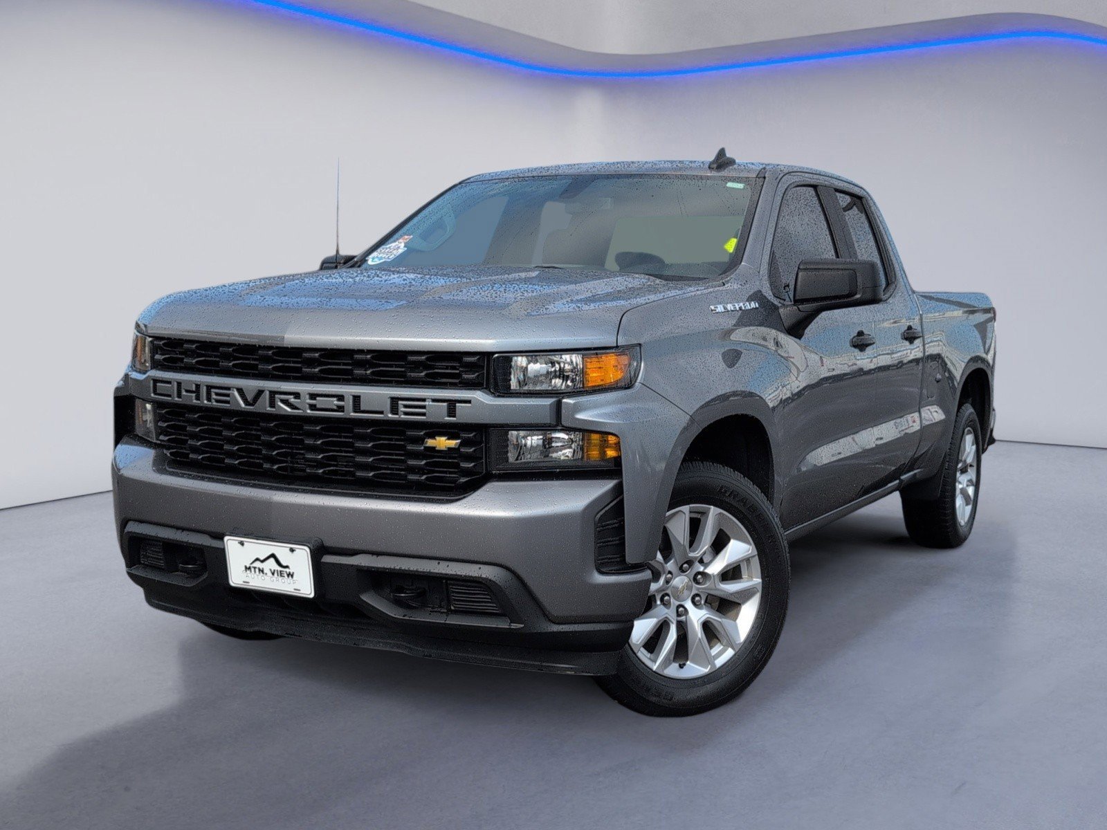 Used 2021 Chevrolet Silverado 1500 Custom image 2