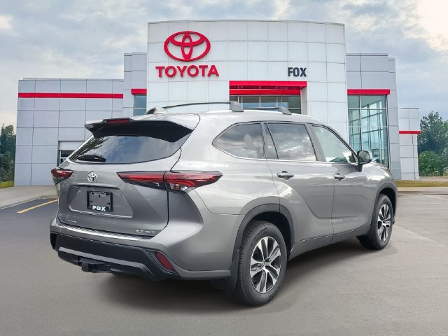 New 2026 Toyota Highlander XLE AWD/4WD image 4