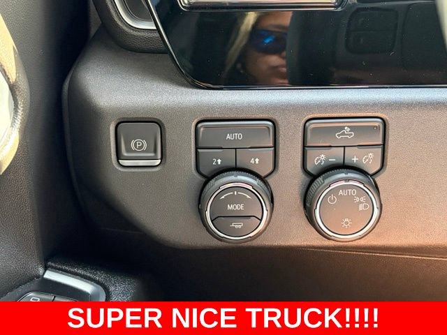 Used 2023 Chevrolet Silverado 1500 LT AWD/4WD image 19