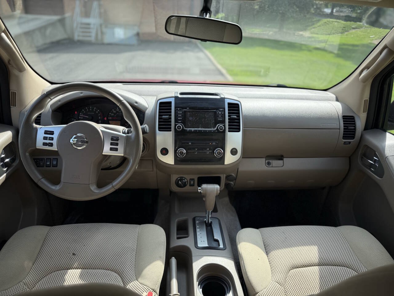 Used 2016 Nissan Frontier SV AWD/4WD image 10