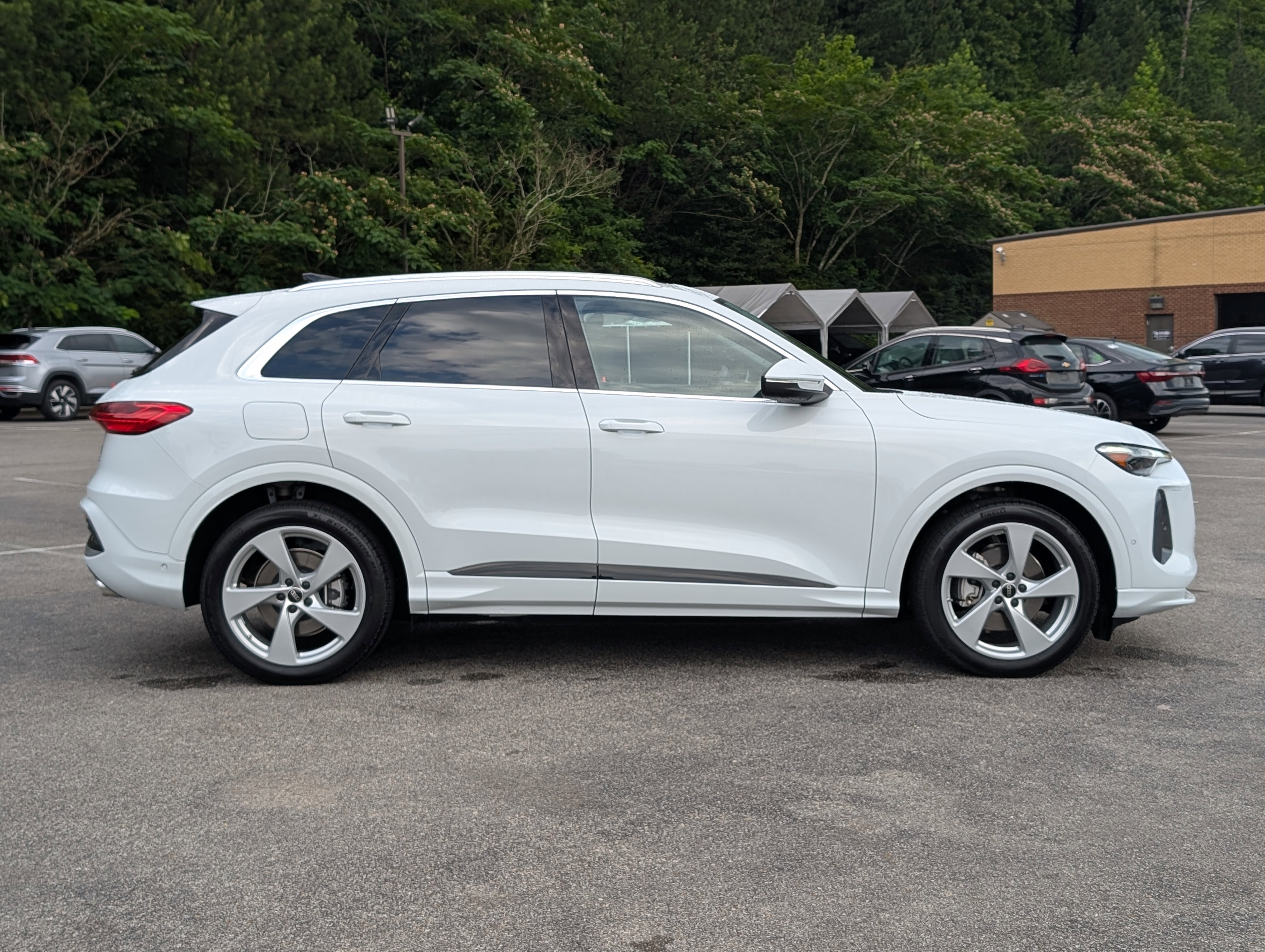 Used 2025 Audi Q5 Prestige AWD/4WD image 12