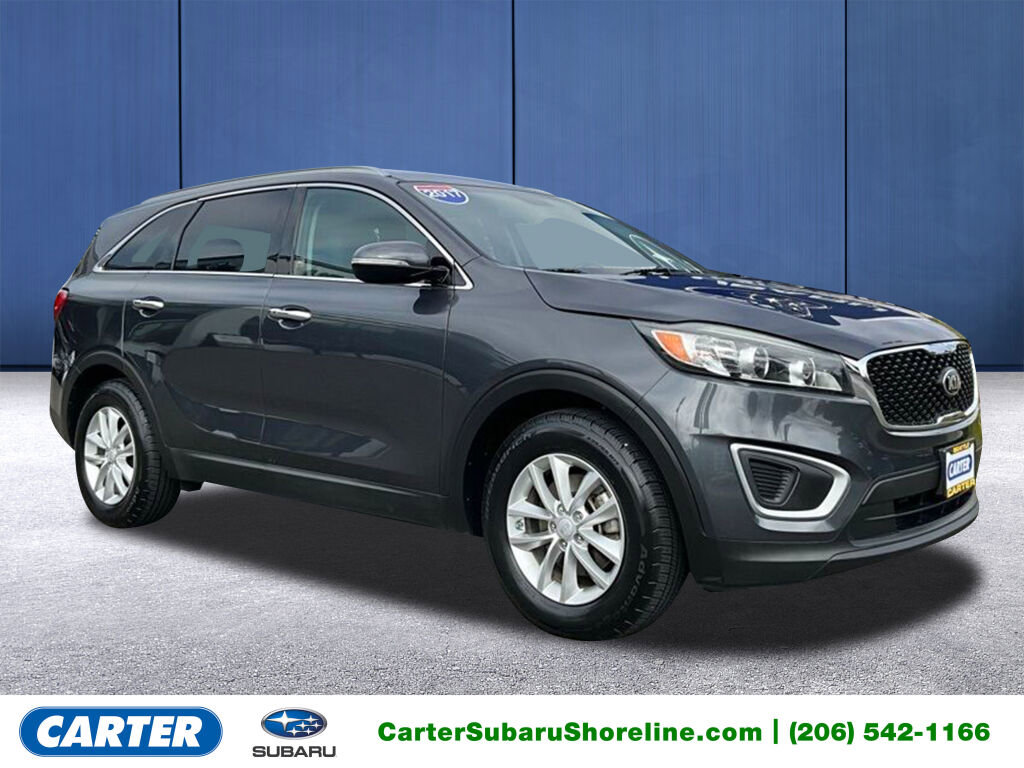 Used 2017 Kia Sorento LX w/ LX Convenience Package
