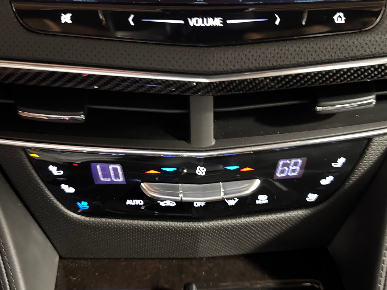 Used 2018 Cadillac CT6 Platinum AWD/4WD image 18