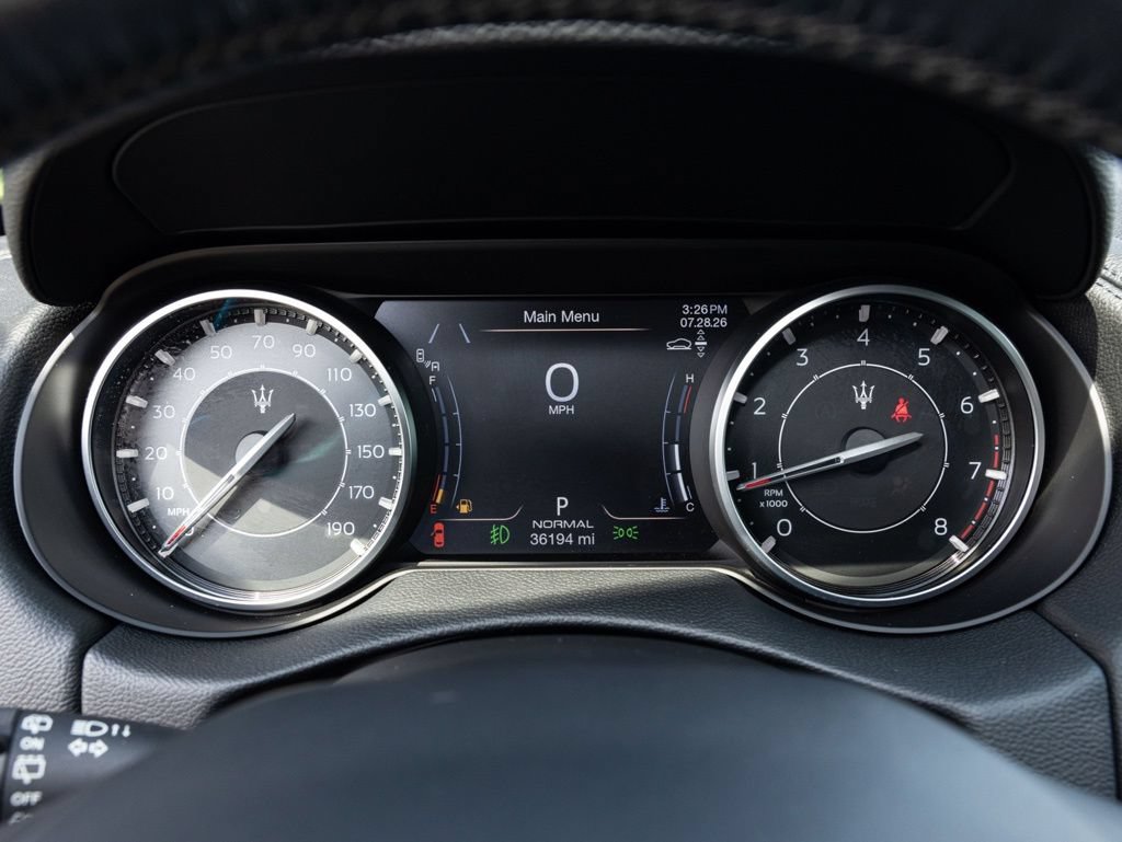 Used 2021 Maserati Levante GranSport AWD/4WD image 28