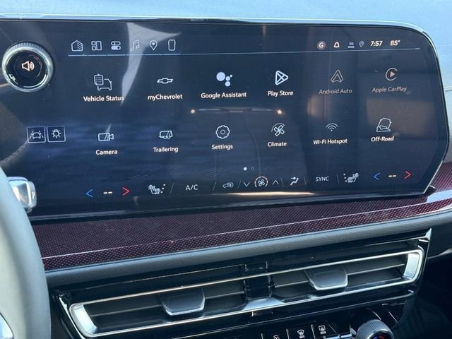 New 2026 Chevrolet Traverse Z71 w/ LPO, Floor Liner Package AWD/4WD image 11