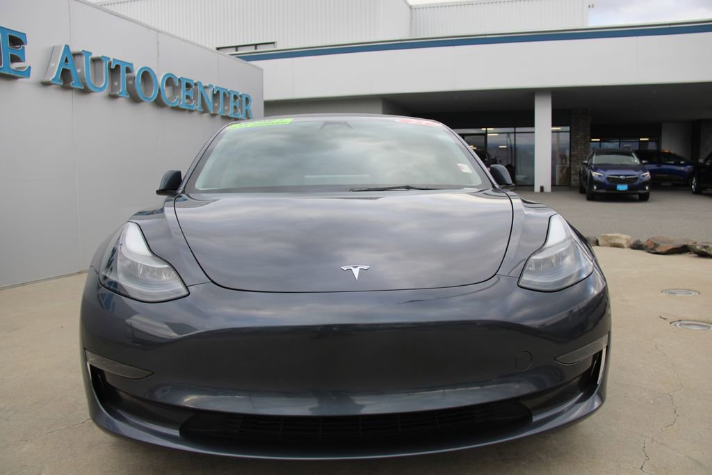 Used 2023 Tesla Model 3 Standard Range image 11