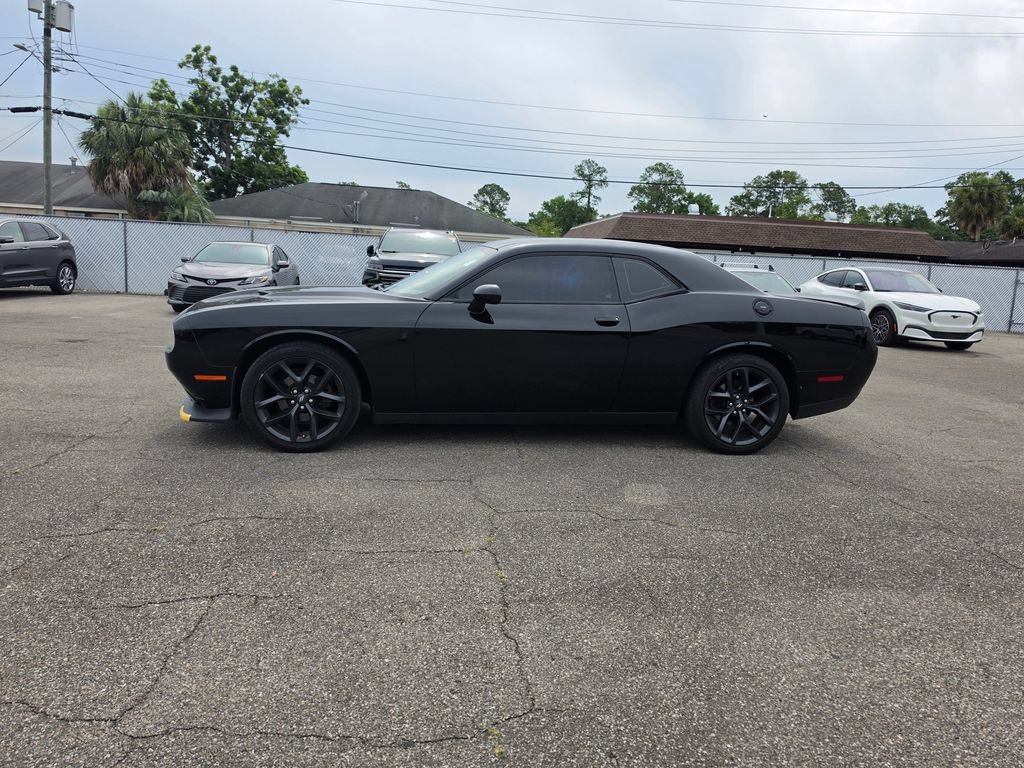 Used 2022 Dodge Challenger SXT w/ Blacktop Package RWD image 8